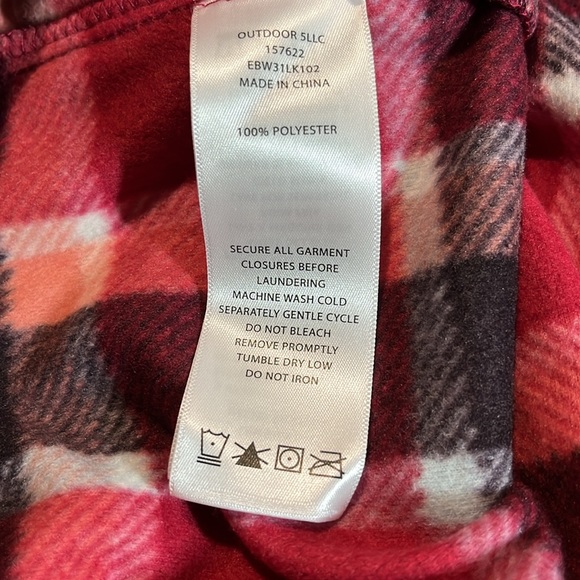 ✨Eddie Bauer✨ NWT Plus Size Quest Plaid Flannel Shirt Size XXL/2XL Red Black - Picture 10 of 12